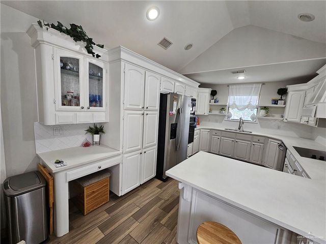 7105 N 4th Street, Mcallen, TX 78504