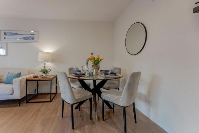 410 Auburn Way 19, San Jose, CA 95129