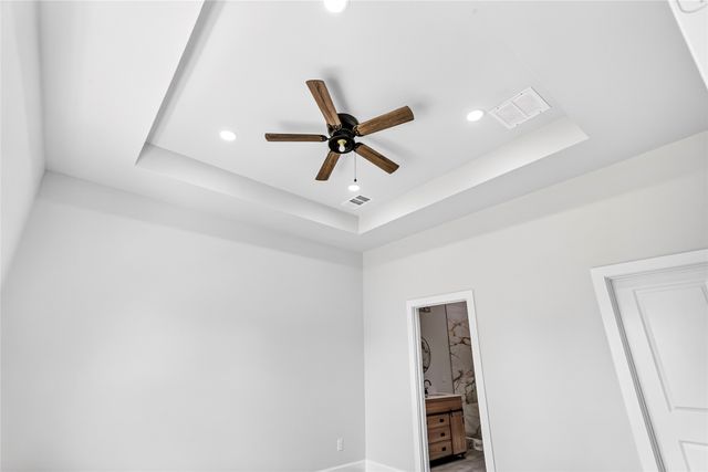 310 Dixon Street, Terrell, TX 75160