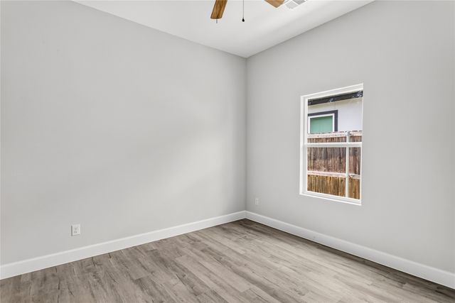 310 Dixon Street, Terrell, TX 75160