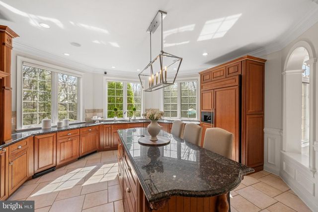365 ARBOR CIR, Media, PA 19063
