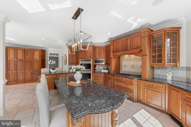 365 ARBOR CIR, Media, PA 19063