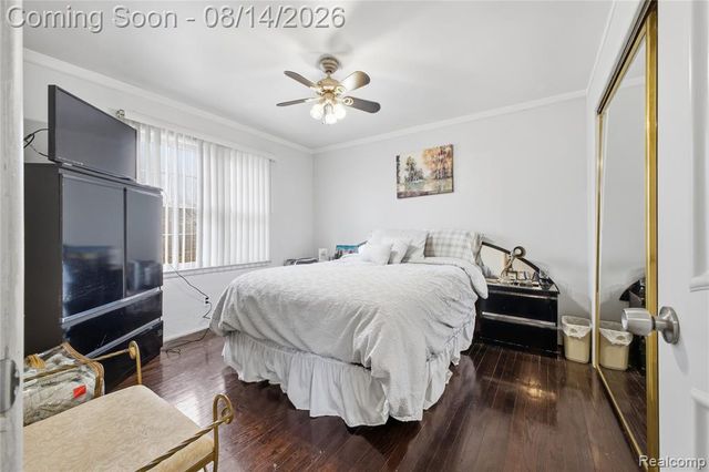 23640 Oak Glen Drive, Southfield, MI 48033