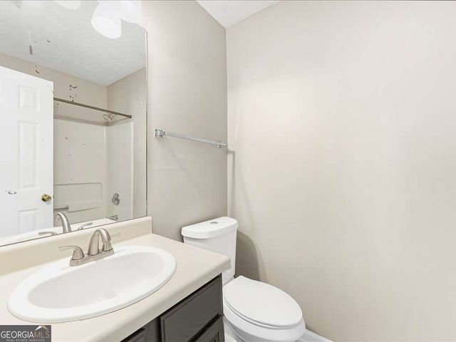 5910 Hampton Court, Atlanta, GA 30349