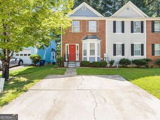5910 Hampton Court, Atlanta, GA 30349