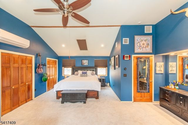 104 Lionshead Drive West, Wayne Twp., NJ 07470