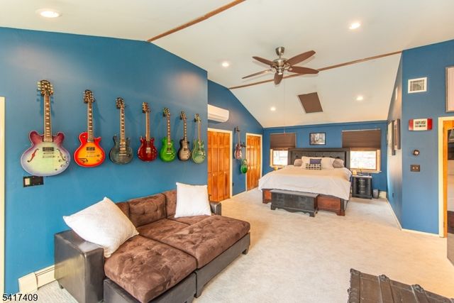 104 Lionshead Drive West, Wayne Twp., NJ 07470