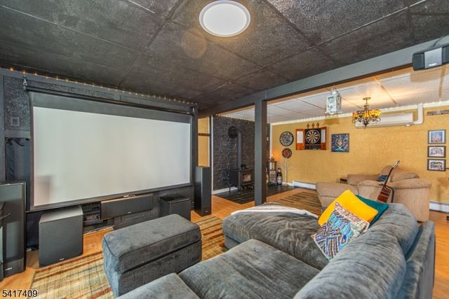 104 Lionshead Drive West, Wayne Twp., NJ 07470