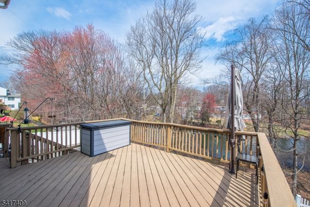 104 Lionshead Drive West, Wayne Twp., NJ 07470
