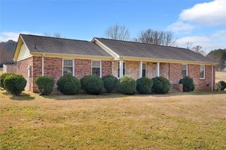 2114 Karen Lane, Anderson, SC 29626