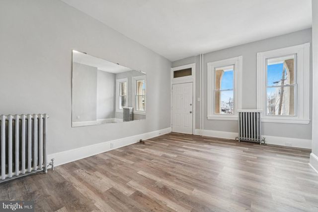 20 S 6TH ST, Darby, PA 19023