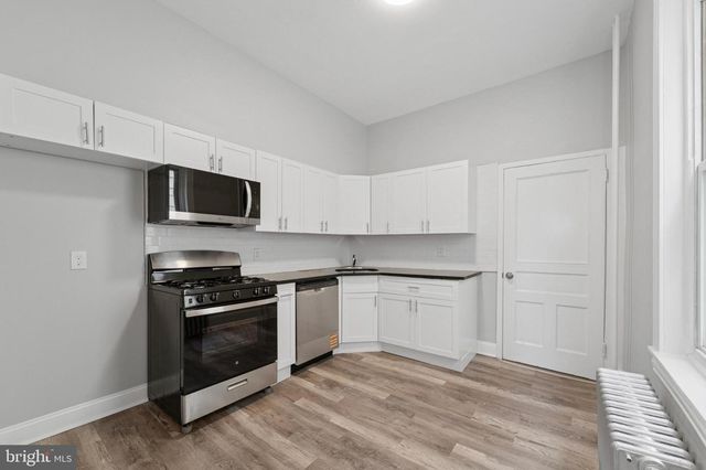 20 S 6TH ST, Darby, PA 19023