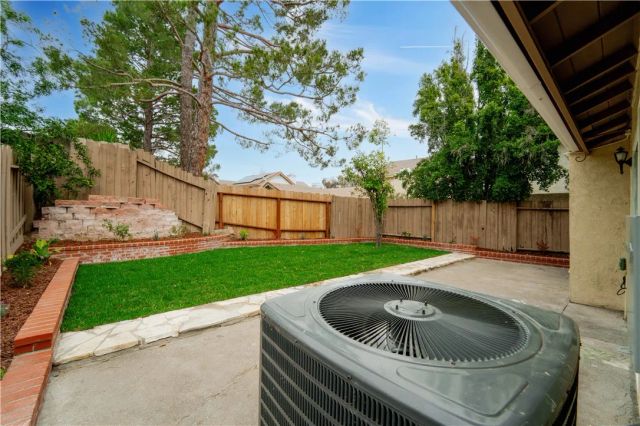 20015 Gilbert, Canyon Country, CA 91351