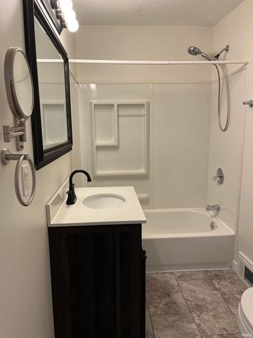 58900 State Road 19, Elkhart, IN 46517