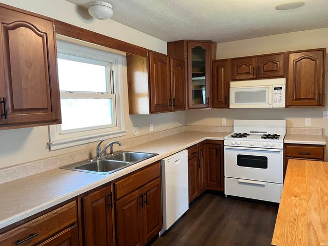 58900 State Road 19, Elkhart, IN 46517