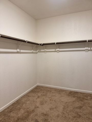 2417 Silver Leaf Ln, Anna, TX 75409