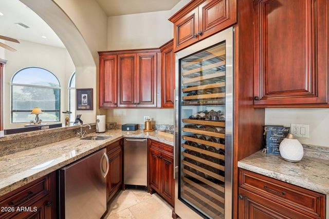 9328 N 68TH Place, Paradise Valley, AZ 85253