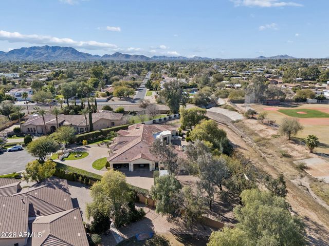 9328 N 68TH Place, Paradise Valley, AZ 85253