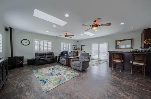 9891 Equestrian Place, Salinas, CA 93907