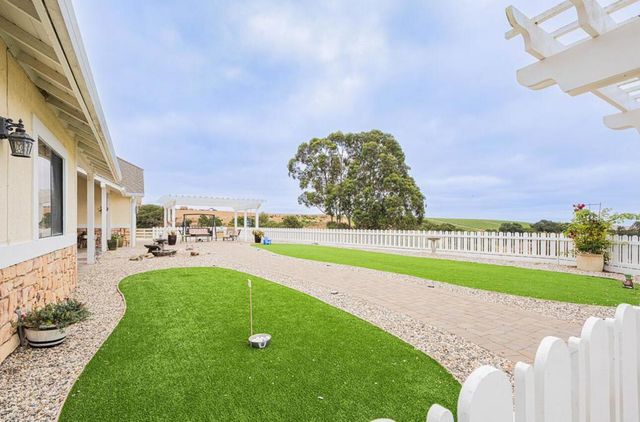 9891 Equestrian Place, Salinas, CA 93907