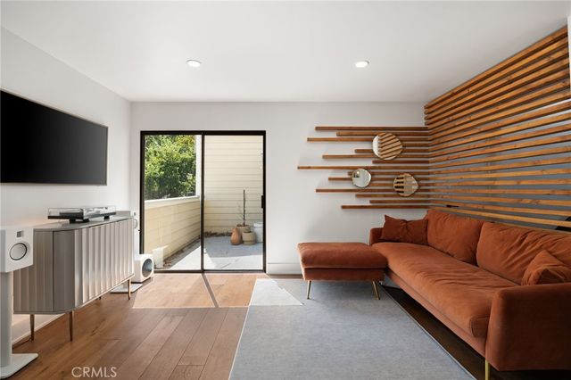 1176 S Westlake F, Westlake Village, CA 91361