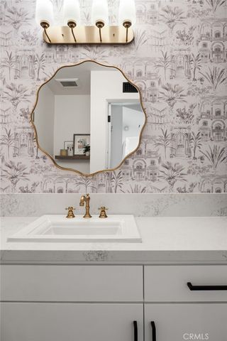 1176 S Westlake F, Westlake Village, CA 91361