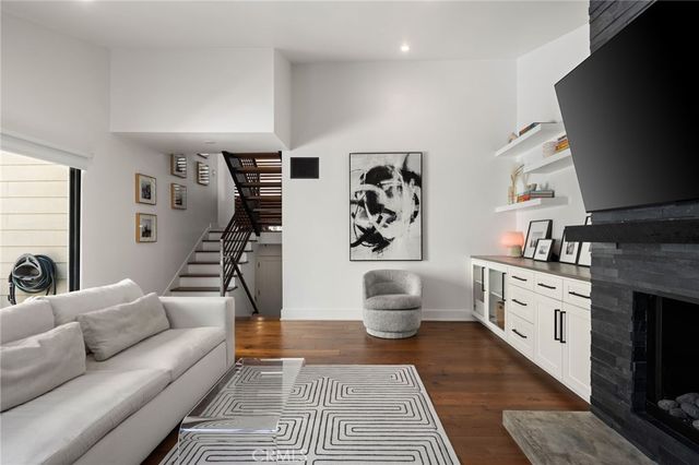 1176 S Westlake F, Westlake Village, CA 91361