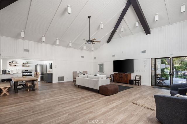 1176 S Westlake F, Westlake Village, CA 91361