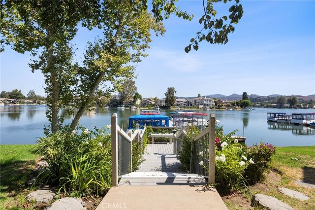 1176 S Westlake F, Westlake Village, CA 91361