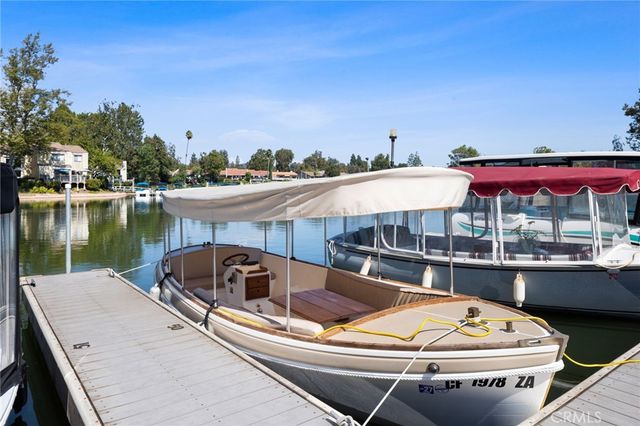 1176 S Westlake F, Westlake Village, CA 91361