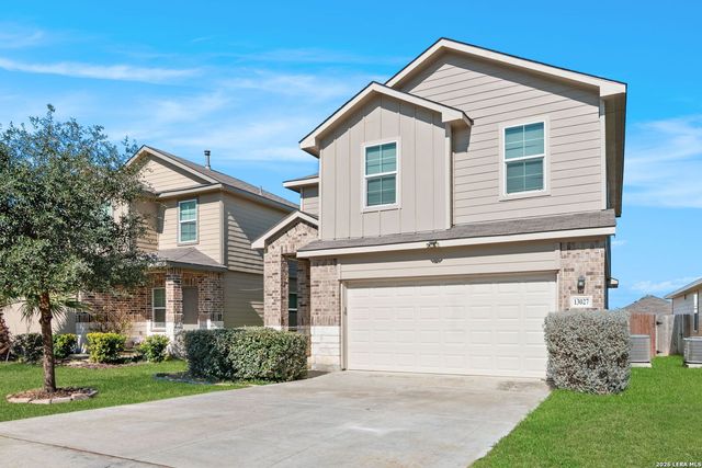 13027 Dolomar Pkwy, St.hedwig, TX 78152