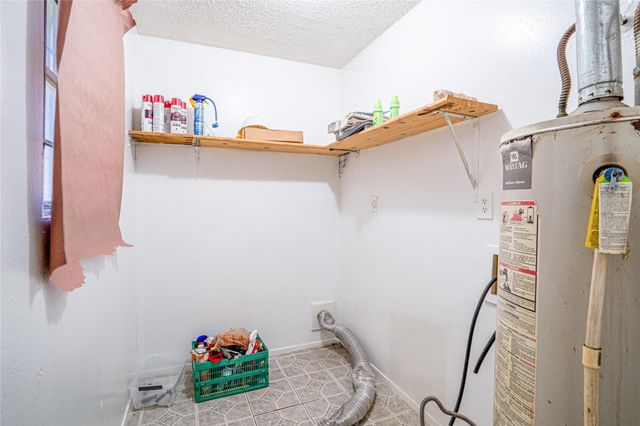 8318 Nyssa Street, Houston, TX 77078