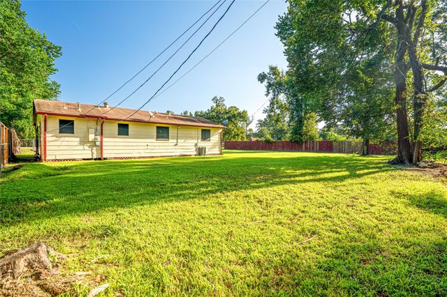 8318 Nyssa Street, Houston, TX 77078