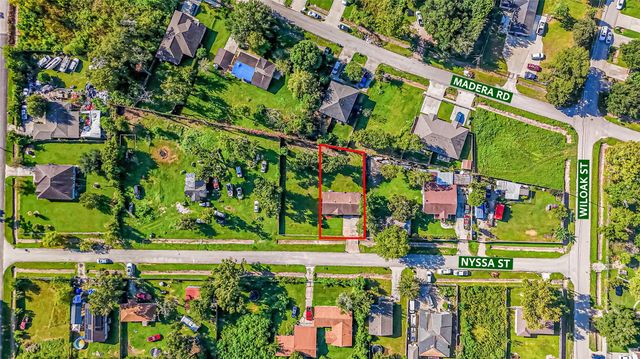 8318 Nyssa Street, Houston, TX 77078