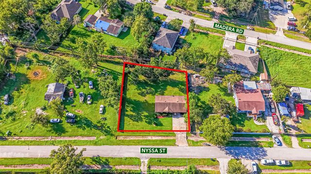 8318 Nyssa Street, Houston, TX 77078