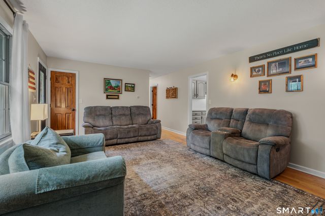 146 Hanover Road, Canterbury, CT 06331