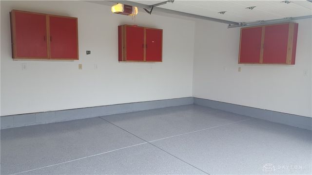 5622 Harlamert Drive, Dayton, OH 45449