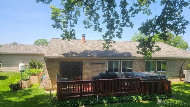 5622 Harlamert Drive, Dayton, OH 45449