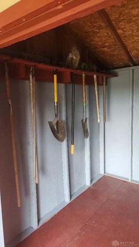 5622 Harlamert Drive, Dayton, OH 45449