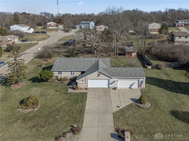 5622 Harlamert Drive, Dayton, OH 45449