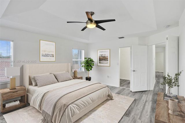 16452 NW 22nd St, Pembroke Pines, FL 33028