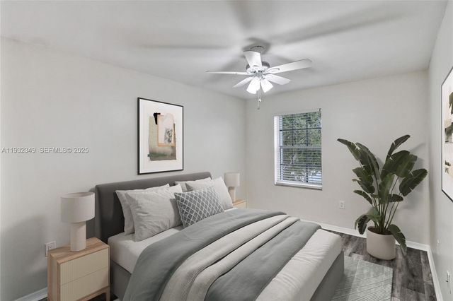 16452 NW 22nd St, Pembroke Pines, FL 33028