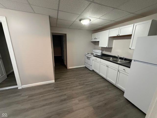 2333 N 14th Street, Terre Haute, IN 47804