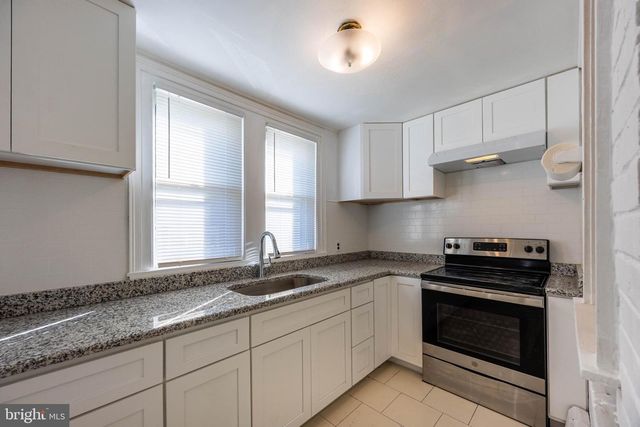 6043 N 3RD ST, Philadelphia, PA 19120