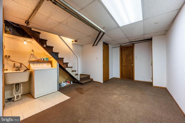 6043 N 3RD ST, Philadelphia, PA 19120