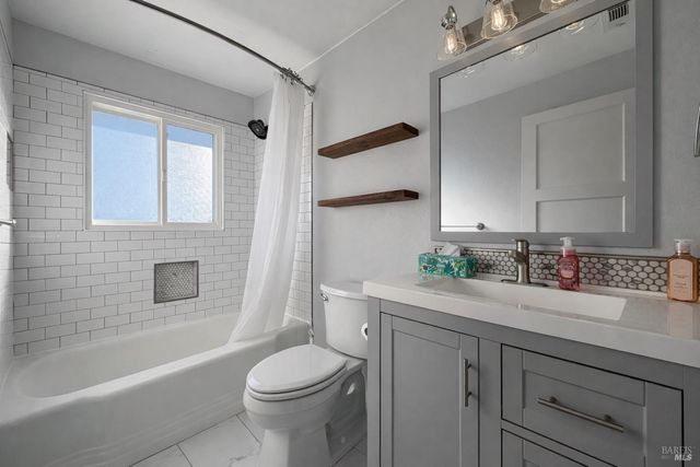 139 Maple St, Vacaville, CA 95688