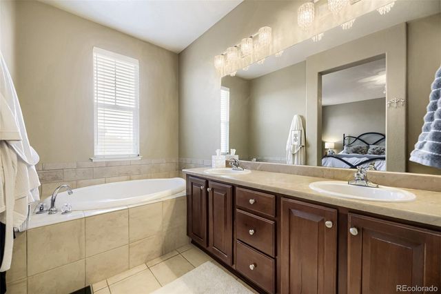 10588 Parkington Lane D, Highlands Ranch, CO 80126