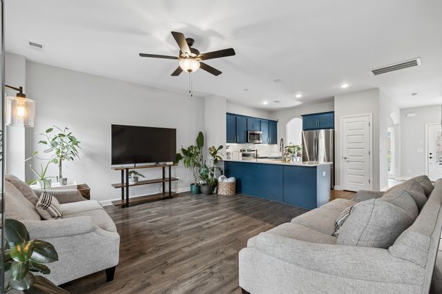 135 Harvard Dr, Gallatin, TN 37066