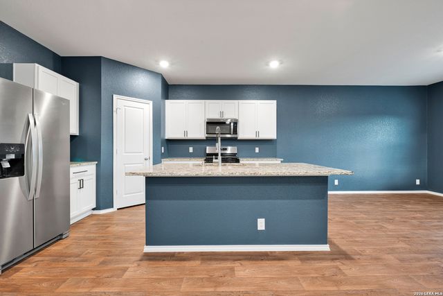 171 Little Owl, San Antonio, TX 78253