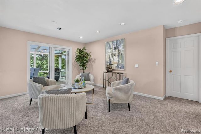 5161 Ledgewood Drive, Commerce Twp, MI 48382